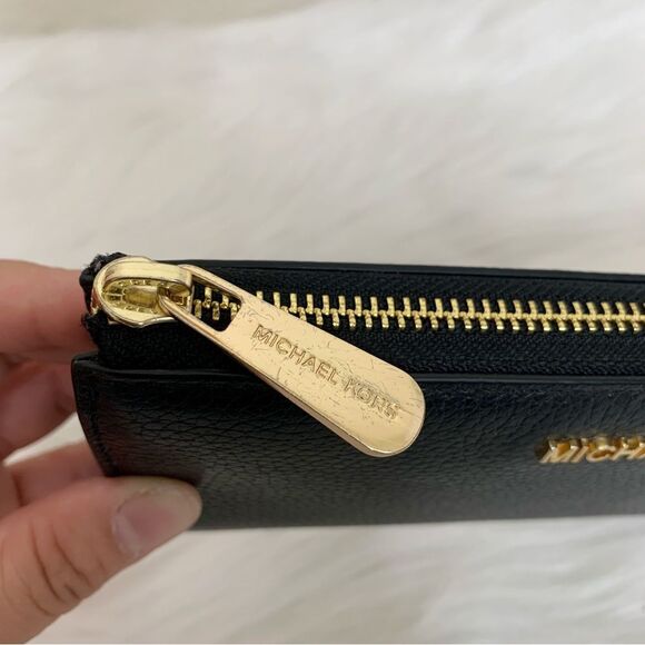 Michael Kors Black Leather Large Wallet - Picture 6 of 9